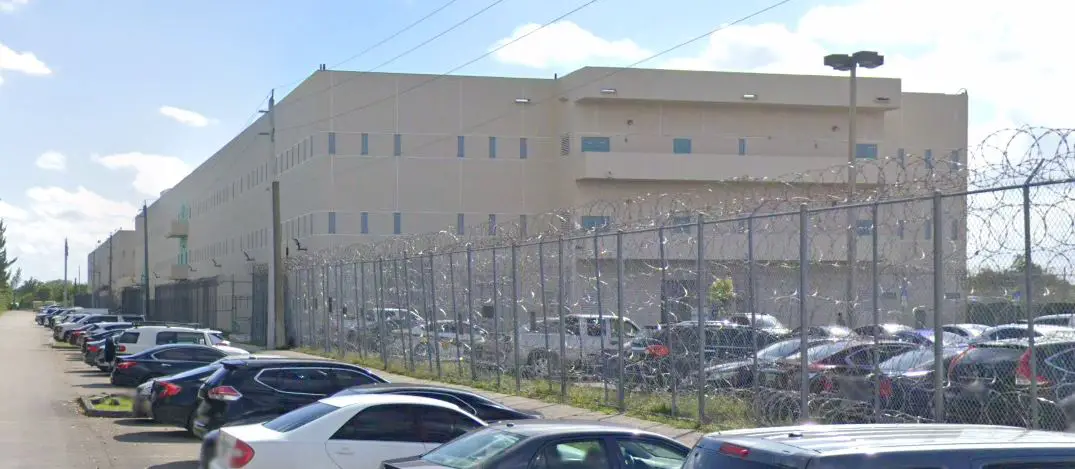 Photos Miami-Dade Metro West Detention Center 1